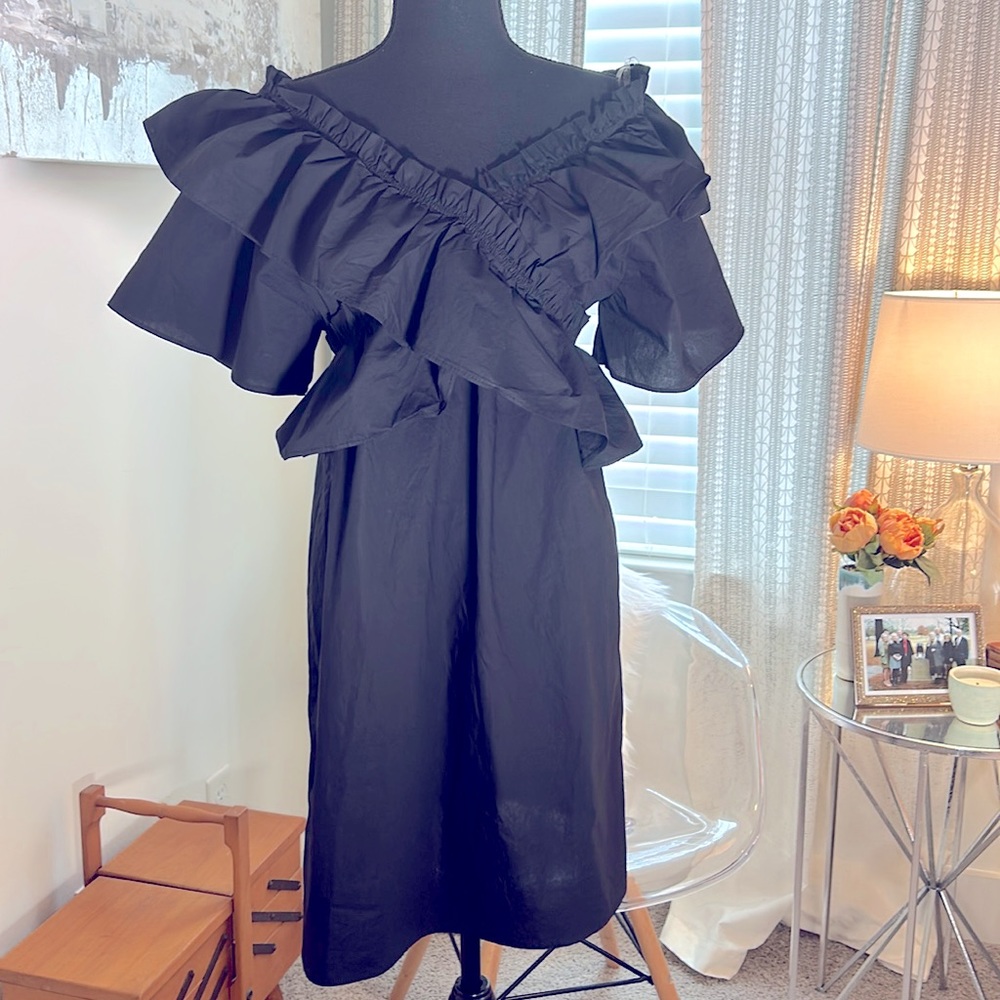 Hayden Los Angeles dress. Size large.